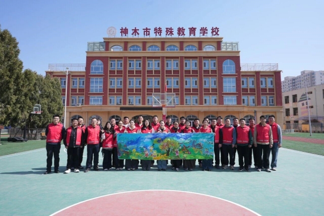 自愿红”温暖过的一群人.jpg